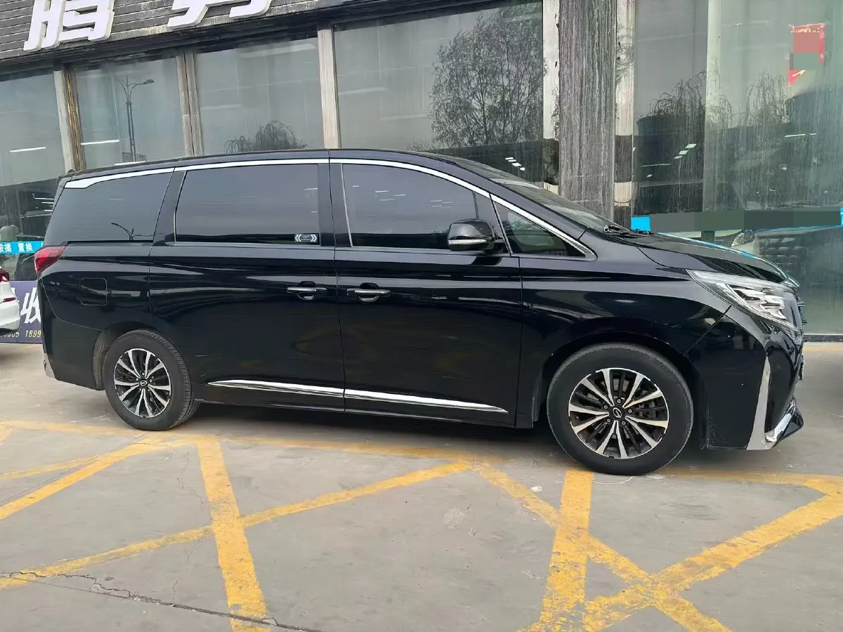 2021 GAC Trumpchi M8 2.0T 252HP L4 8AT,autocango,china used car exporter,china ev exporter,chinese used car exporter,chinese used ev exporter