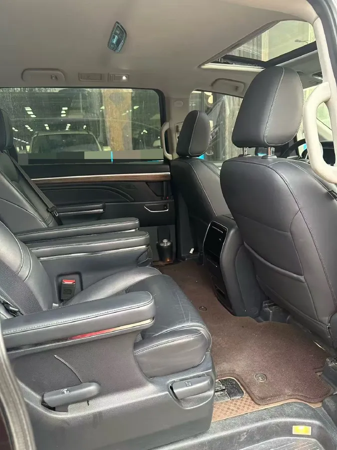 2021 GAC Trumpchi M8 2.0T 252HP L4 8AT,autocango,china used car exporter,china ev exporter,chinese used car exporter,chinese used ev exporter