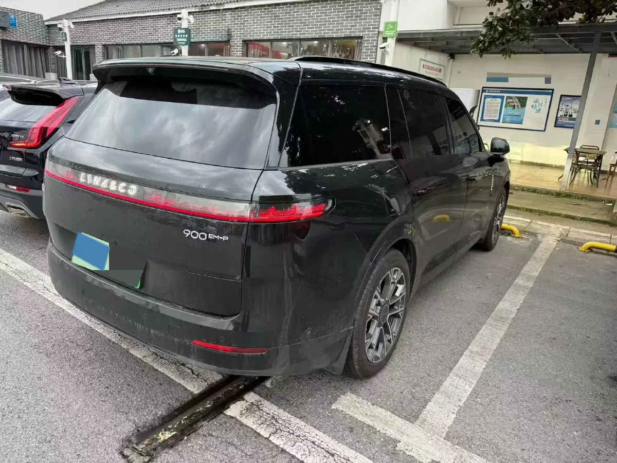 2025 LYNK&CO 900 1.5T 190HP L4 3DHT PHEV 43.3KWH,autocango,china used car exporter,china ev exporter,chinese used car exporter,chinese used ev exporter