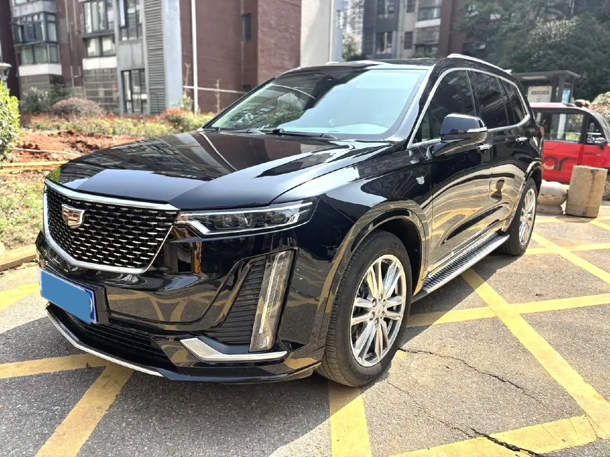 2022 Cadillac XT6 2.0T 237HP L4 9AT,autocango,china used car exporter,china ev exporter,chinese used car exporter,chinese used ev exporter