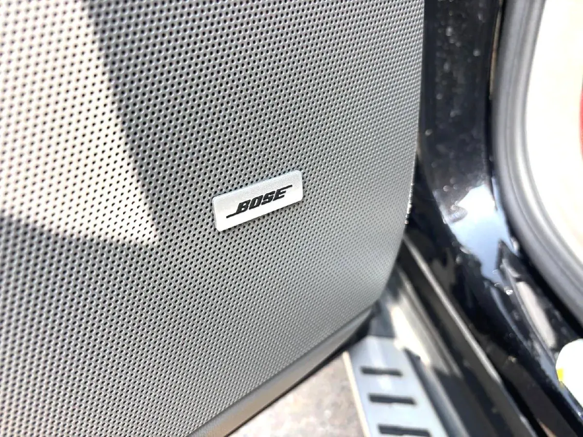 2022 Cadillac XT6 2.0T 237HP L4 9AT,autocango,china used car exporter,china ev exporter,chinese used car exporter,chinese used ev exporter