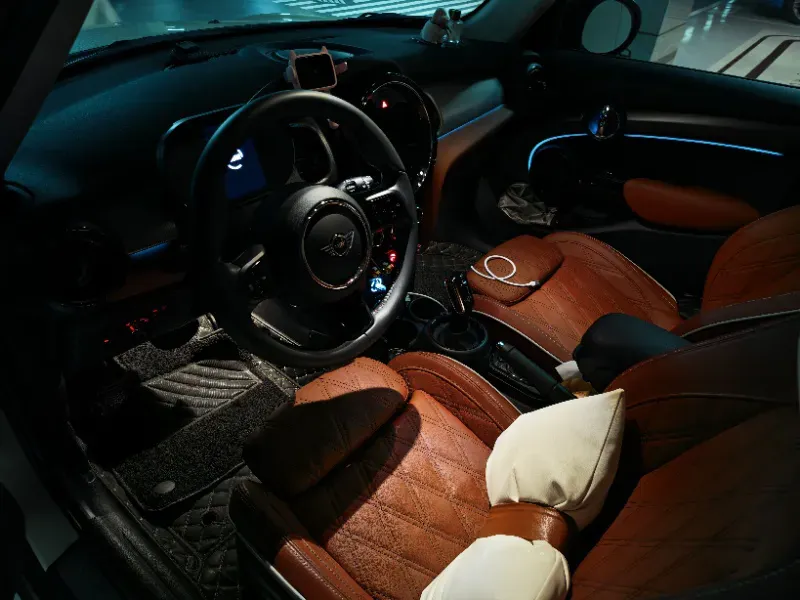 2022 MINI MINI 1.5T 136HP L3 7DCT,autocango,china used car exporter,china ev exporter,chinese used car exporter,chinese used ev exporter