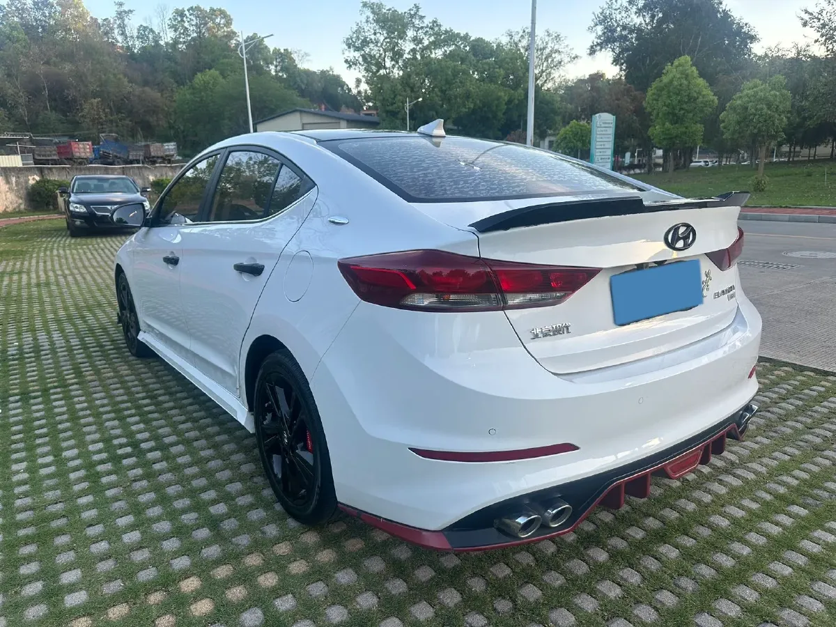 2016 Hyundai Elantra 1.6L 130HP L4 6AT,autocango,china used car exporter,china ev exporter,chinese used car exporter,chinese used ev exporter