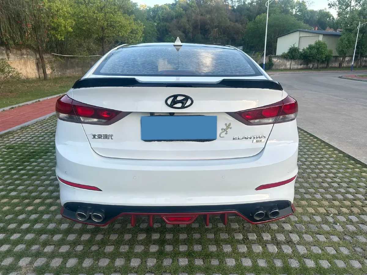 2016 Hyundai Elantra 1.6L 130HP L4 6AT,autocango,china used car exporter,china ev exporter,chinese used car exporter,chinese used ev exporter