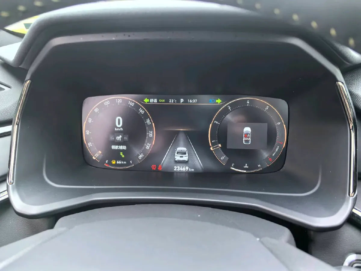 2023 LYNK&CO 06 1.5T 181HP L4 7DCT,autocango,china used car exporter,china ev exporter,chinese used car exporter,chinese used ev exporter