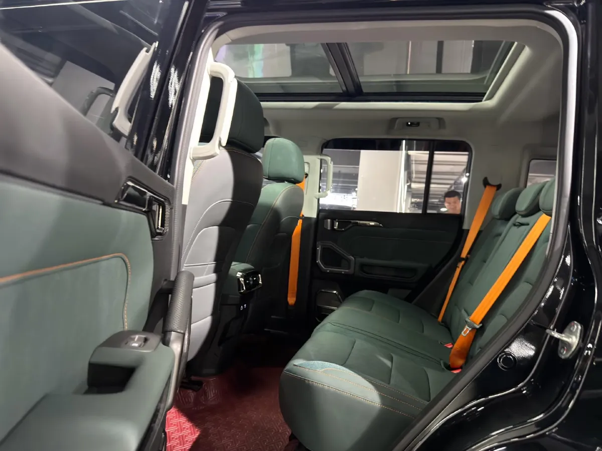 2023 Jetour Traveller 1.5T 184HP L4 7DCT,autocango,china used car exporter,china ev exporter,chinese used car exporter,chinese used ev exporter