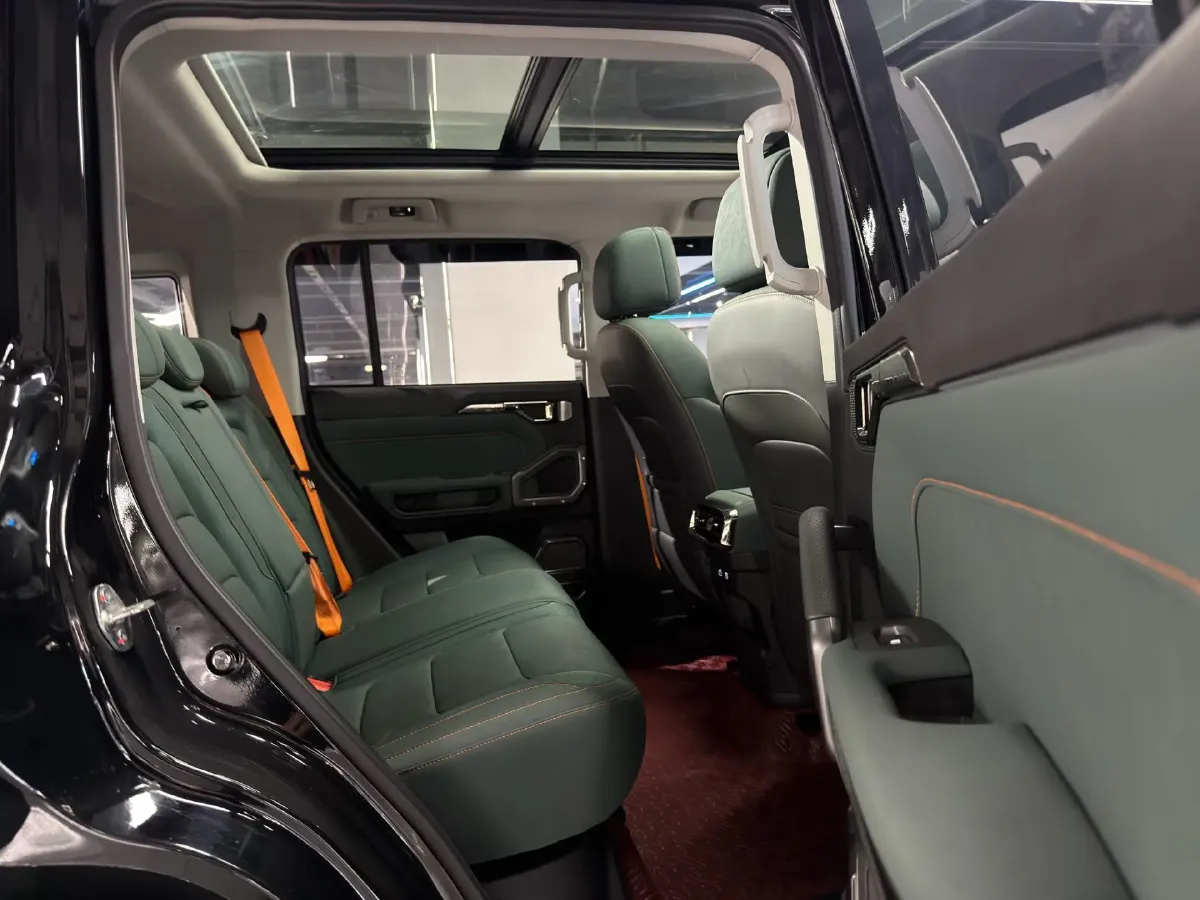 2023 Jetour Traveller 1.5T 184HP L4 7DCT,autocango,china used car exporter,china ev exporter,chinese used car exporter,chinese used ev exporter