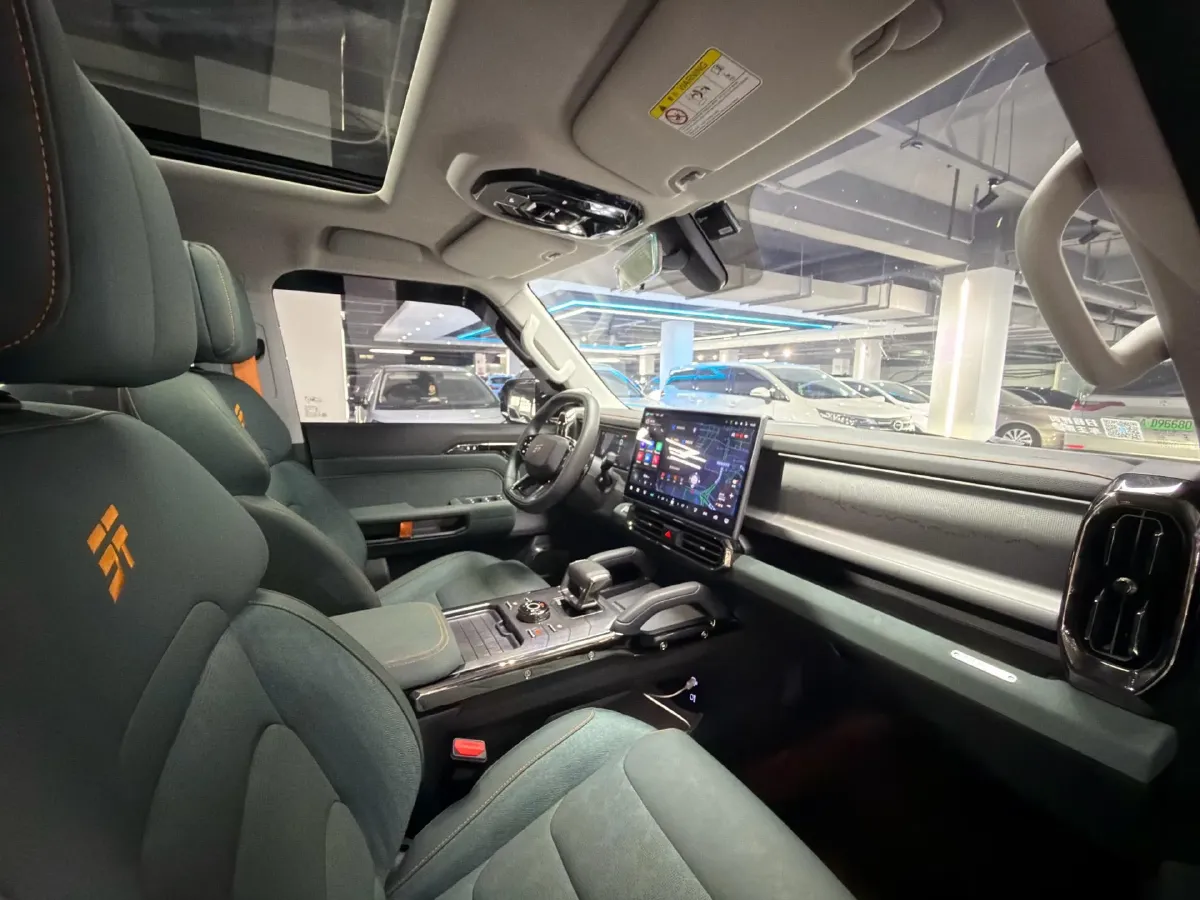 2023 Jetour Traveller 1.5T 184HP L4 7DCT,autocango,china used car exporter,china ev exporter,chinese used car exporter,chinese used ev exporter