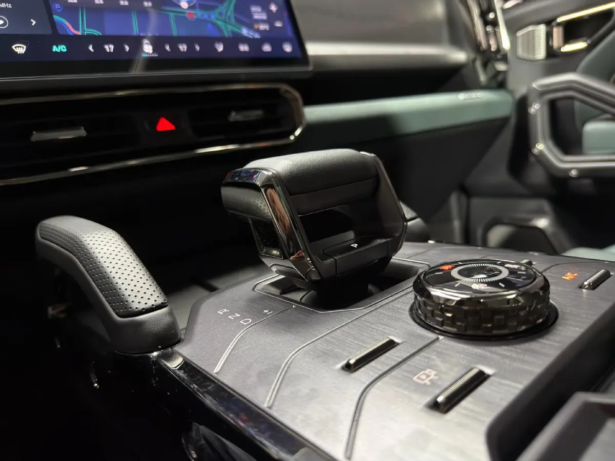 2023 Jetour Traveller 1.5T 184HP L4 7DCT,autocango,china used car exporter,china ev exporter,chinese used car exporter,chinese used ev exporter