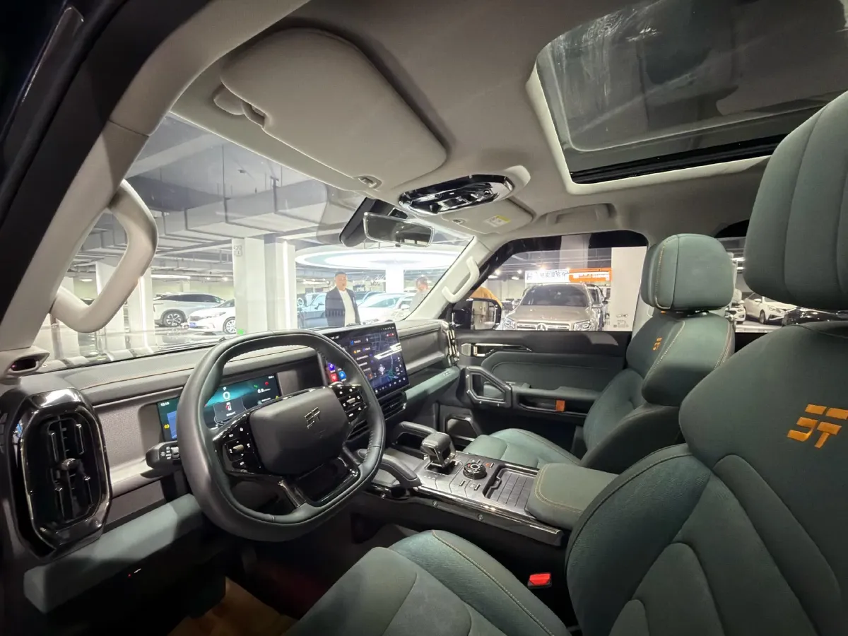 2023 Jetour Traveller 1.5T 184HP L4 7DCT,autocango,china used car exporter,china ev exporter,chinese used car exporter,chinese used ev exporter