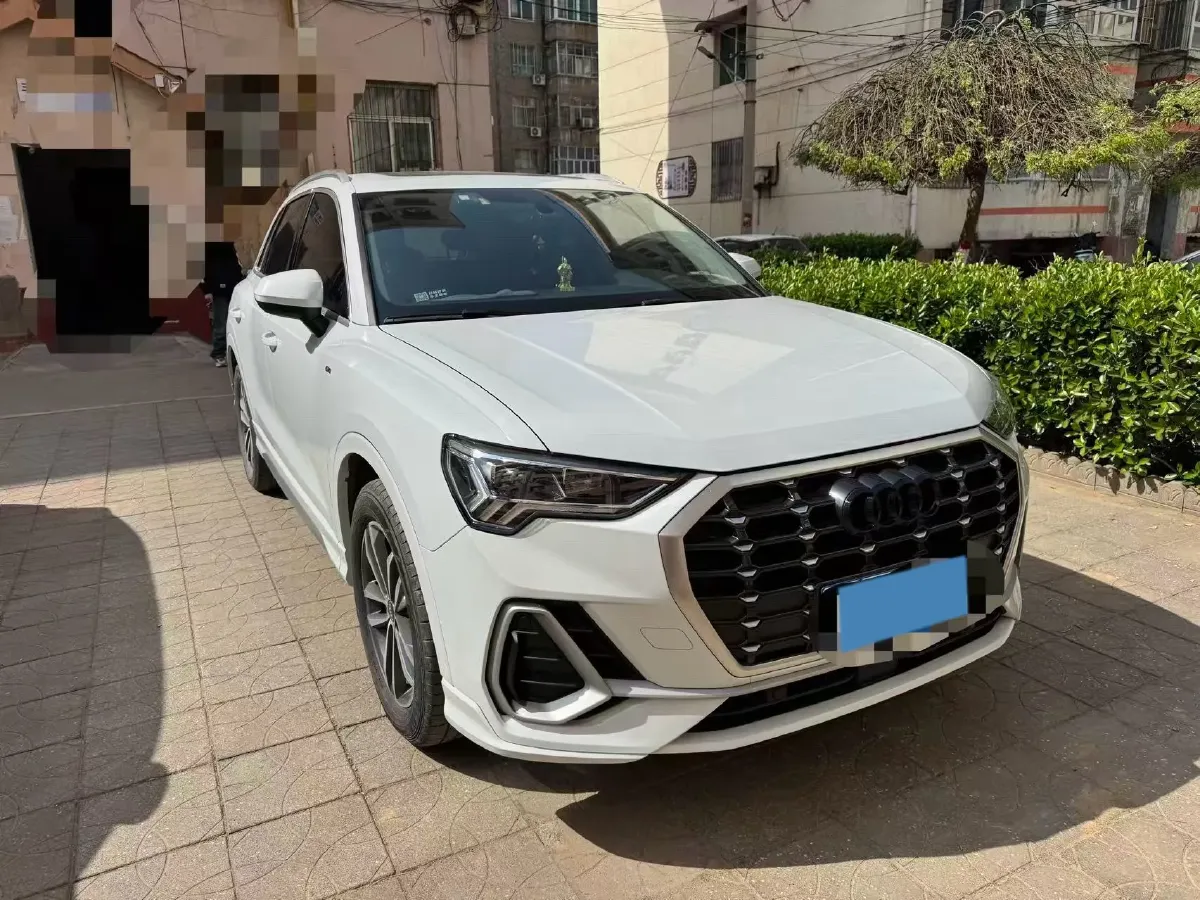 2022 Audi Q3 1.4T 150HP L4 7DCT,autocango,china used car exporter,china ev exporter,chinese used car exporter,chinese used ev exporter