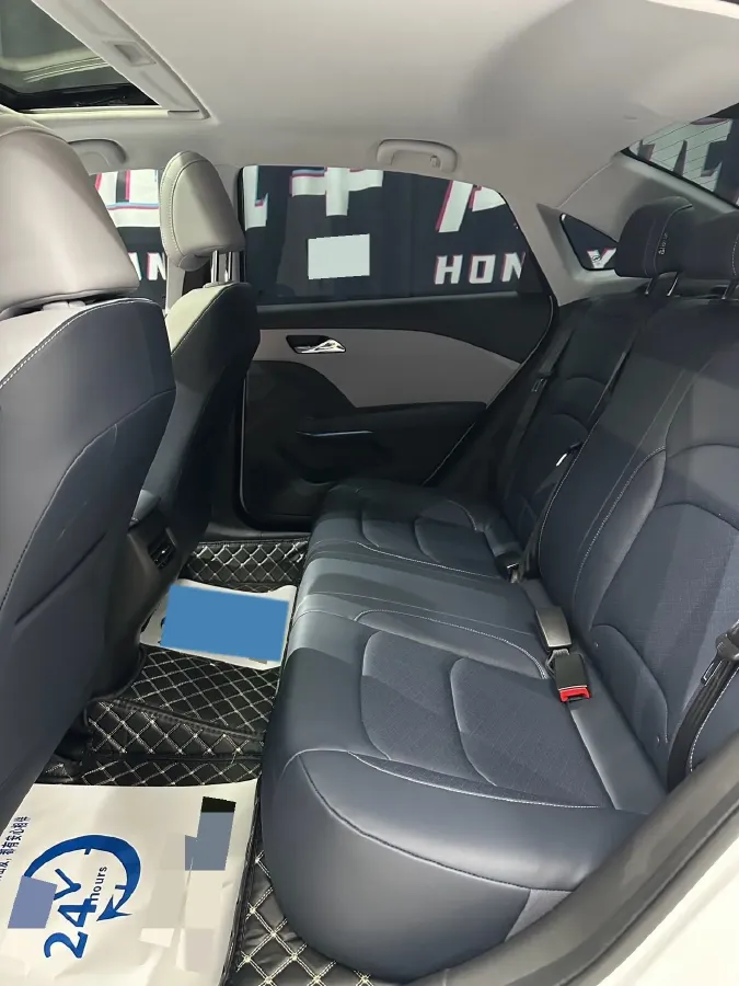 2023 Chevrolet Monza 1.5L 113HP L4 6DCT,autocango,china used car exporter,china ev exporter,chinese used car exporter,chinese used ev exporter