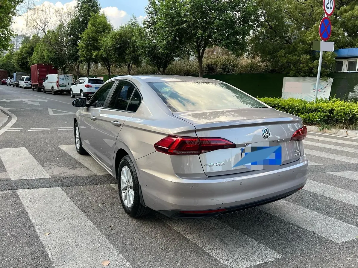 2020 Volkswagen Bora 1.5L 113HP L4 6AT,autocango,china used car exporter,china ev exporter,chinese used car exporter,chinese used ev exporter