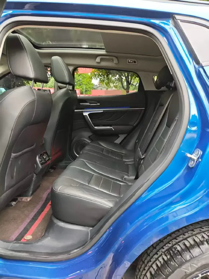 2017 WEY VV5 2.0T 197HP L4 7DCT,autocango,china used car exporter,china ev exporter,chinese used car exporter,chinese used ev exporter