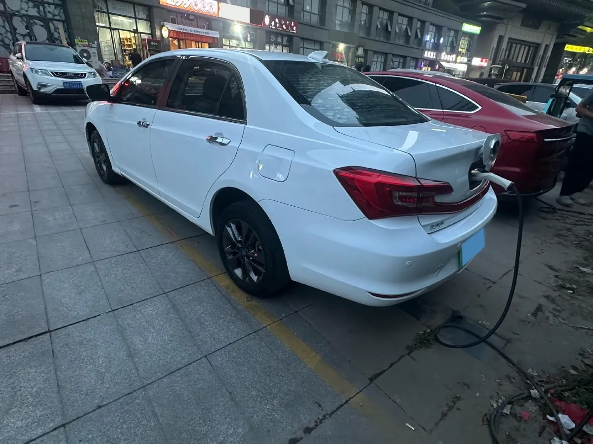 2018 BYD Qin 1.5T 154HP L4 6DCT PHEV 15.2KWH,autocango,china used car exporter,china ev exporter,chinese used car exporter,chinese used ev exporter