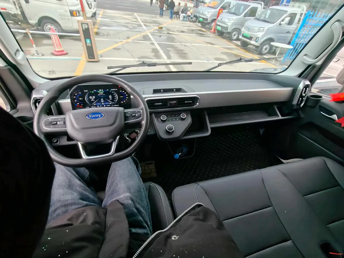 2024 Karry Little Elephant X7 BEV 56.67KWH,autocango,china used car exporter,china ev exporter,chinese used car exporter,chinese used ev exporter