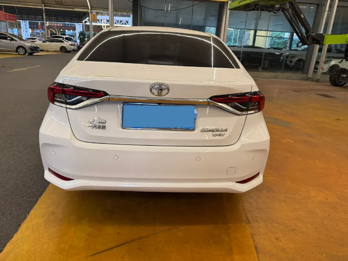 2021 Toyota Corolla 1.2T 116HP L4 CVT,autocango,china used car exporter,china ev exporter,chinese used car exporter,chinese used ev exporter