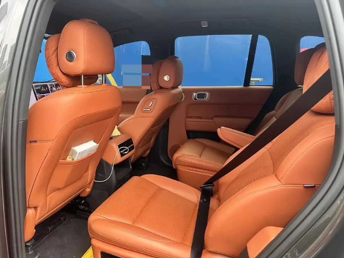 2023 Li L8 Range Extended 154HP REEV 40.9KWH,autocango,china used car exporter,china ev exporter,chinese used car exporter,chinese used ev exporter