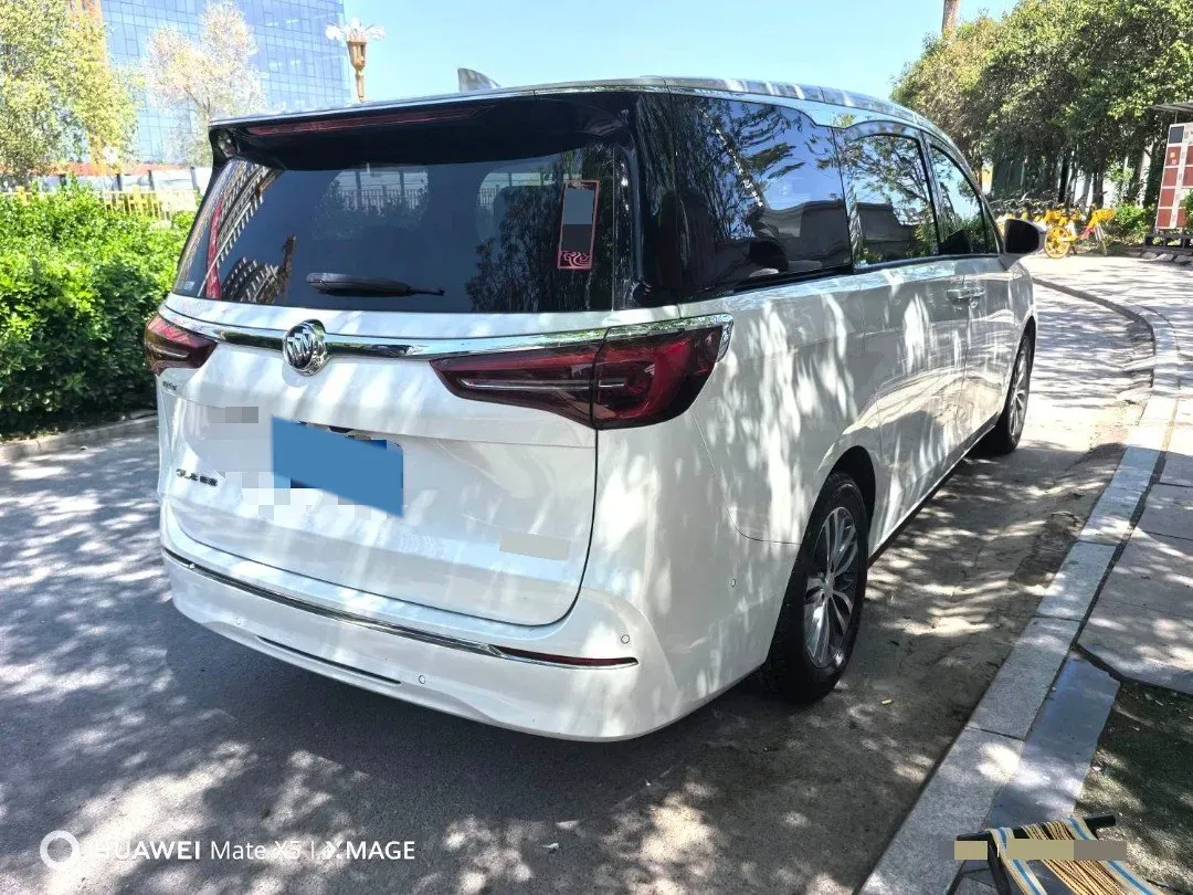 2021 Buick GL8 2.0T 237HP L4 9AT,autocango,china used car exporter,china ev exporter,chinese used car exporter,chinese used ev exporter