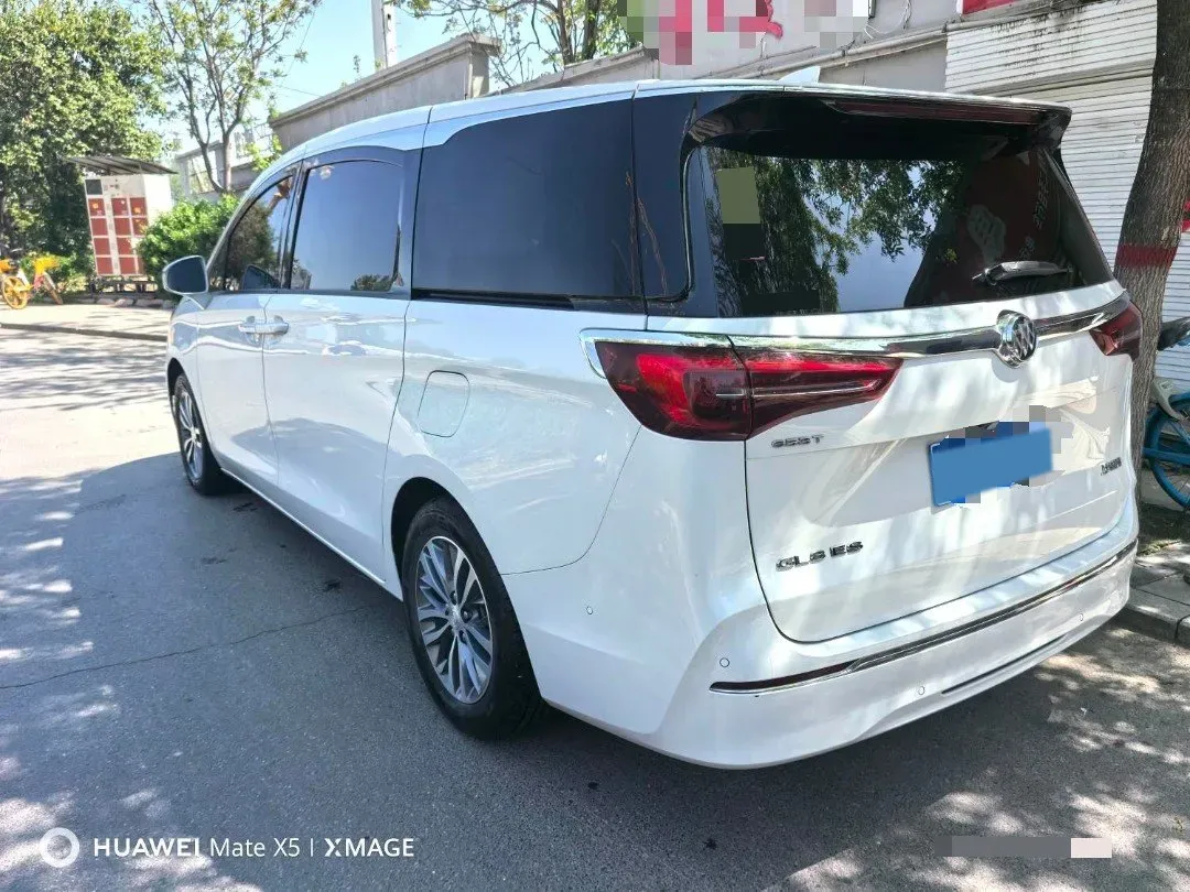 2021 Buick GL8 2.0T 237HP L4 9AT,autocango,china used car exporter,china ev exporter,chinese used car exporter,chinese used ev exporter