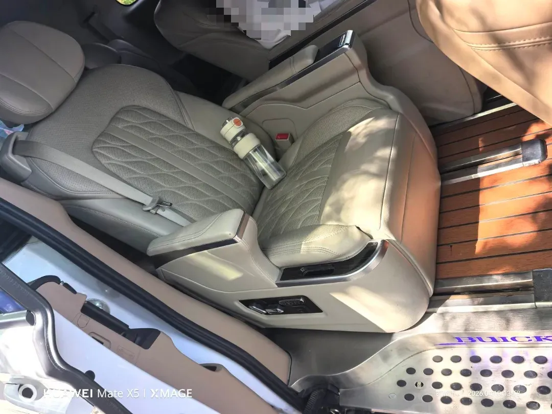 2021 Buick GL8 2.0T 237HP L4 9AT,autocango,china used car exporter,china ev exporter,chinese used car exporter,chinese used ev exporter