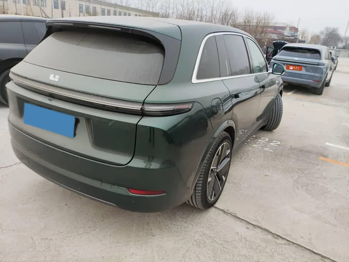 2025 Li L7 Range Extended 154HP REEV,autocango,china used car exporter,china ev exporter,chinese used car exporter,chinese used ev exporter