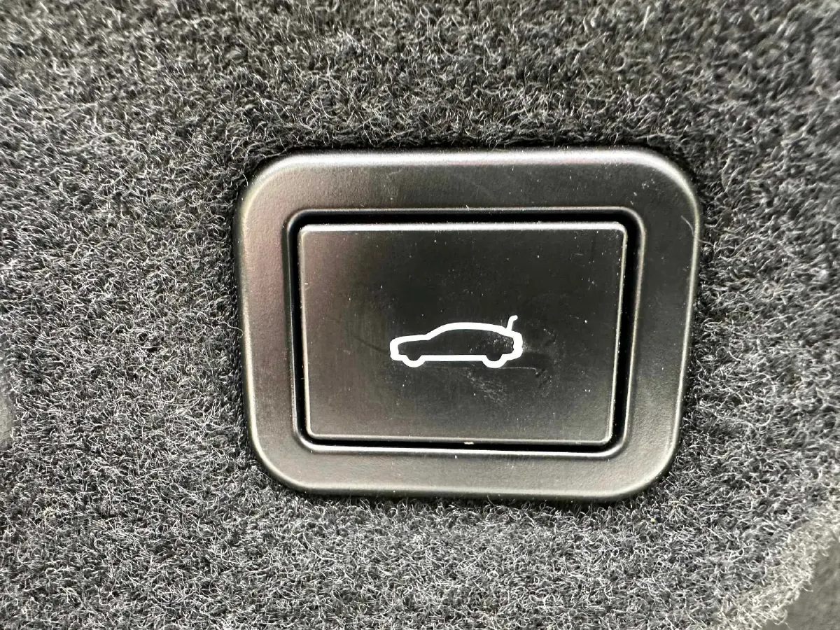 2023 Avatr 12 BEV 94.5KWH,autocango,china used car exporter,china ev exporter,chinese used car exporter,chinese used ev exporter