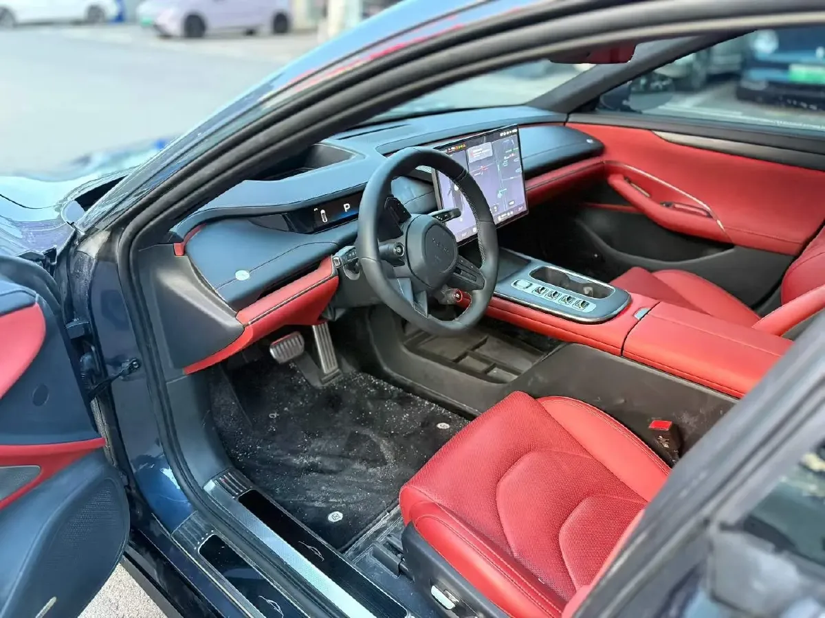 2024 MI SU7 BEV 101KWH,autocango,china used car exporter,china ev exporter,chinese used car exporter,chinese used ev exporter