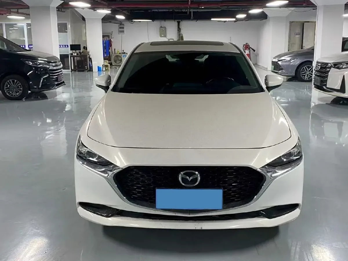2021 Mazda 3 Axela 2.0L 158HP L4 6AT,autocango,china used car exporter,china ev exporter,chinese used car exporter,chinese used ev exporter
