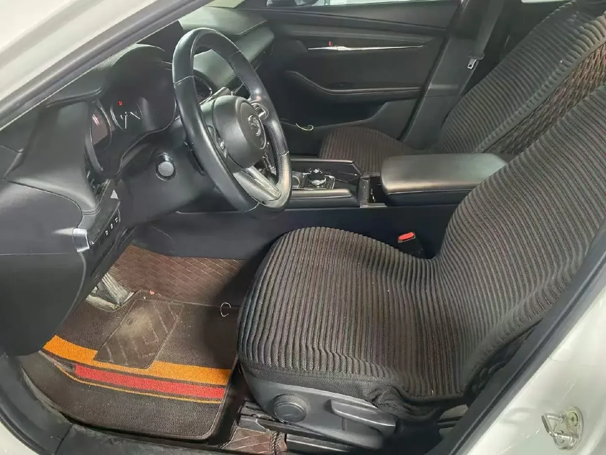 2021 Mazda 3 Axela 2.0L 158HP L4 6AT,autocango,china used car exporter,china ev exporter,chinese used car exporter,chinese used ev exporter