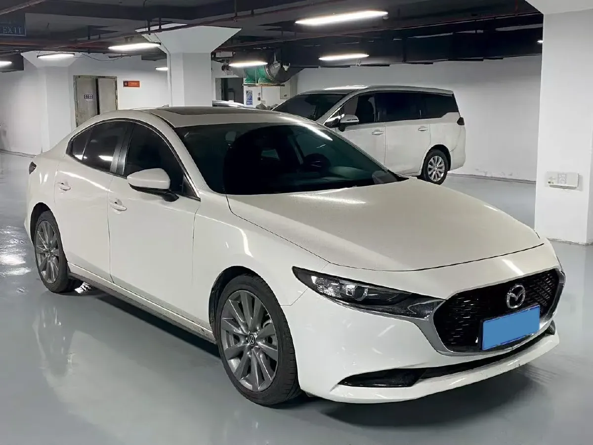 2021 Mazda 3 Axela 2.0L 158HP L4 6AT,autocango,china used car exporter,china ev exporter,chinese used car exporter,chinese used ev exporter