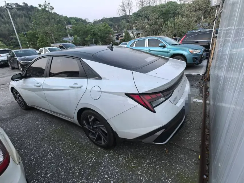 2023 Hyundai Elantra 1.5L 115HP L4 CVT,autocango,china used car exporter,china ev exporter,chinese used car exporter,chinese used ev exporter
