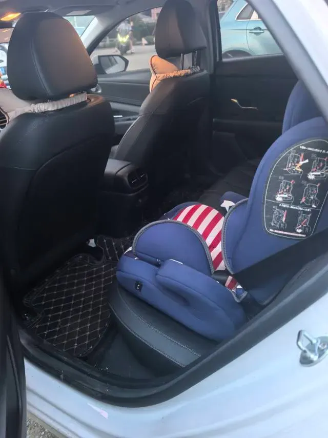 2023 Hyundai Elantra 1.5L 115HP L4 CVT,autocango,china used car exporter,china ev exporter,chinese used car exporter,chinese used ev exporter