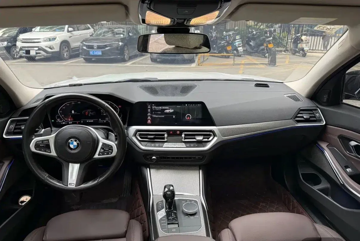 2021 BMW 3 Series 2.0T 184HP L4 8AT,autocango,china used car exporter,china ev exporter,chinese used car exporter,chinese used ev exporter