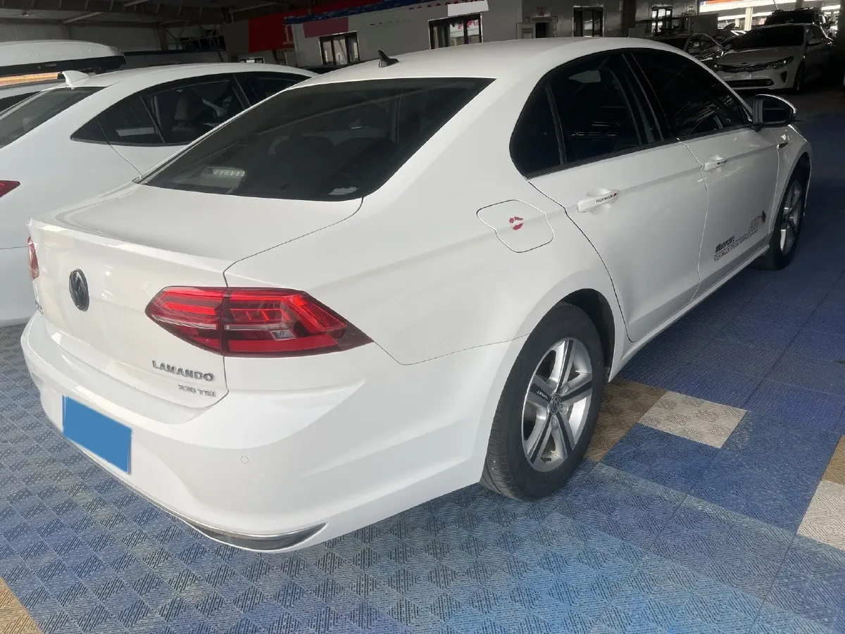 2019 Volkswagen T-Cross 1.4T 150HP L4 7DCT,autocango,china used car exporter,china ev exporter,chinese used car exporter,chinese used ev exporter