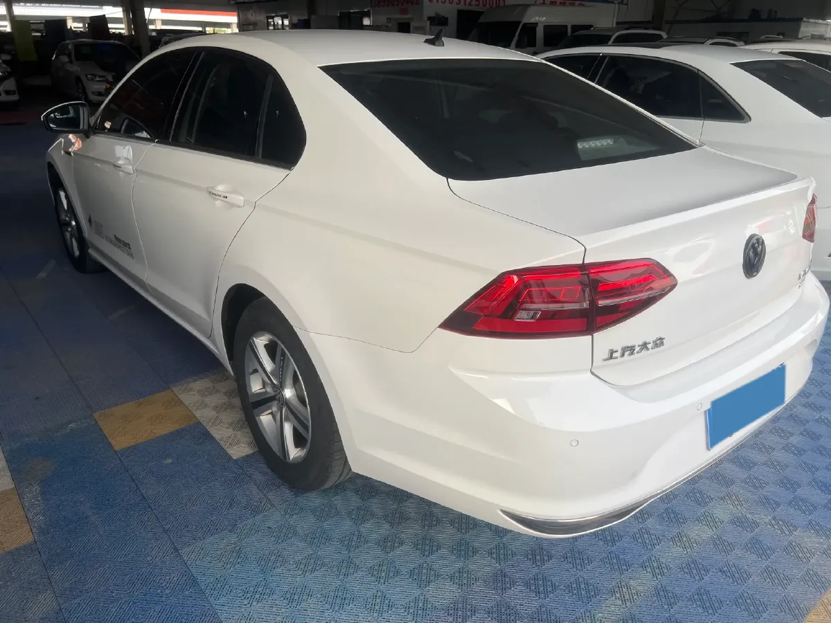 2019 Volkswagen T-Cross 1.4T 150HP L4 7DCT,autocango,china used car exporter,china ev exporter,chinese used car exporter,chinese used ev exporter