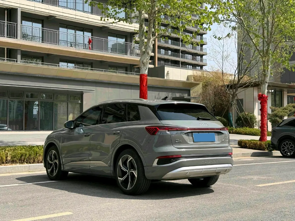 2023 Audi Q4 e-tron BEV 84.8KWH,autocango,china used car exporter,china ev exporter,chinese used car exporter,chinese used ev exporter