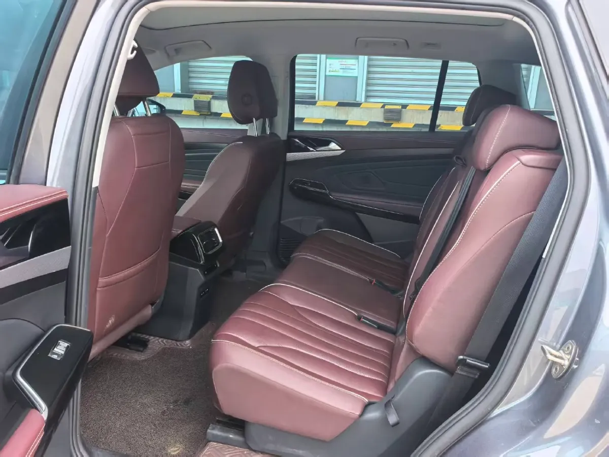 2021 Volkswagen ID.6 X BEV 83.4KWH,autocango,china used car exporter,china ev exporter,chinese used car exporter,chinese used ev exporter