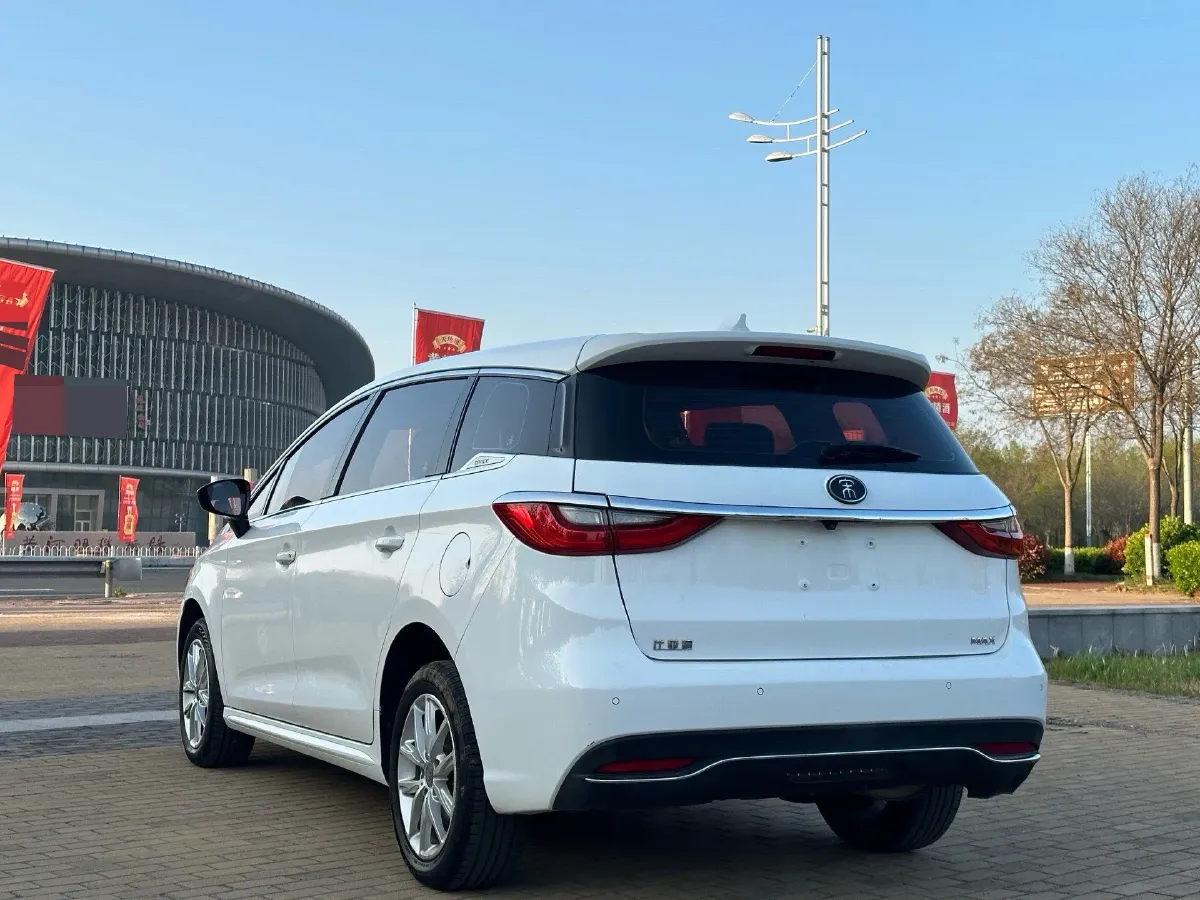 2019 BYD Song MAX 1.5T 154HP L4 6MT,autocango,china used car exporter,china ev exporter,chinese used car exporter,chinese used ev exporter