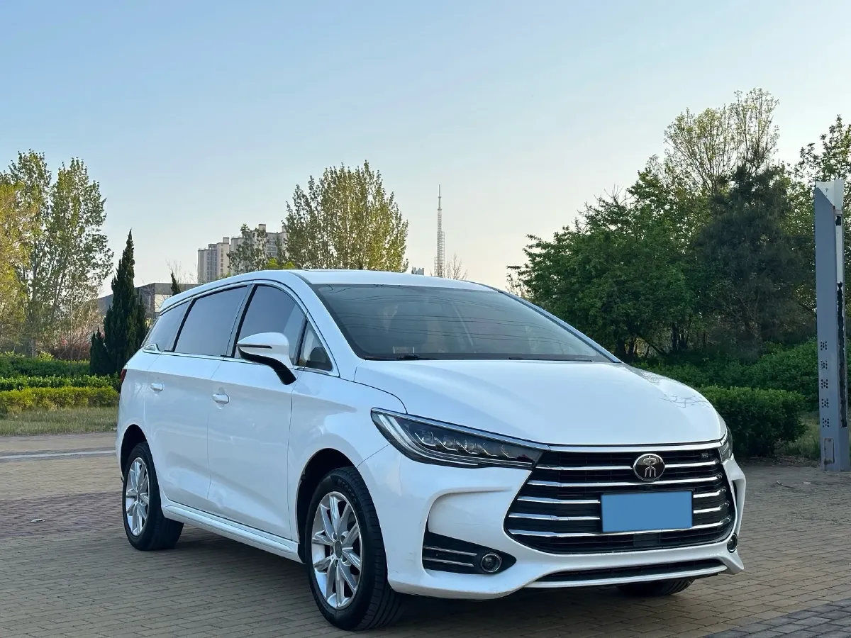 2019 BYD Song MAX 1.5T 154HP L4 6MT,autocango,china used car exporter,china ev exporter,chinese used car exporter,chinese used ev exporter