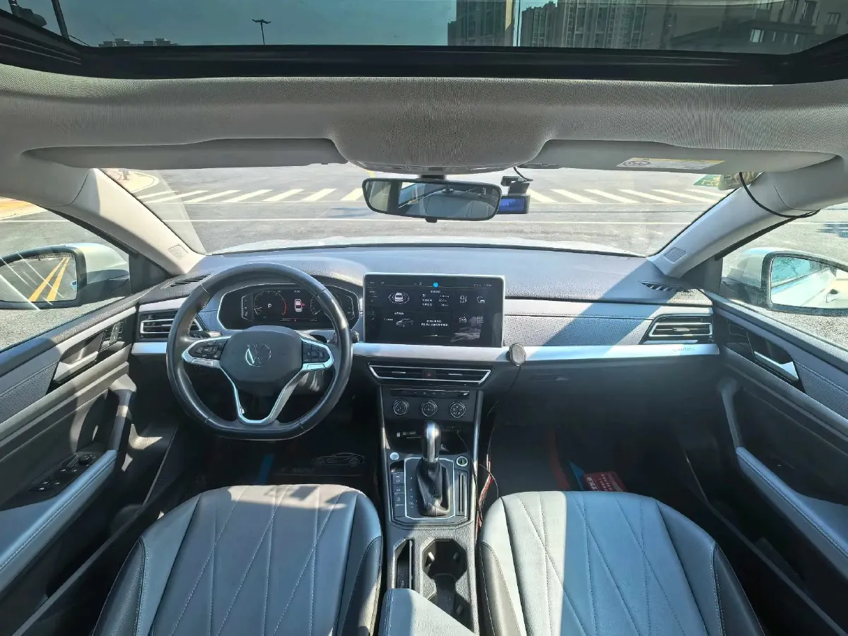 2023 Volkswagen Lavida 1.5L 113HP L4 6AT,autocango,china used car exporter,china ev exporter,chinese used car exporter,chinese used ev exporter