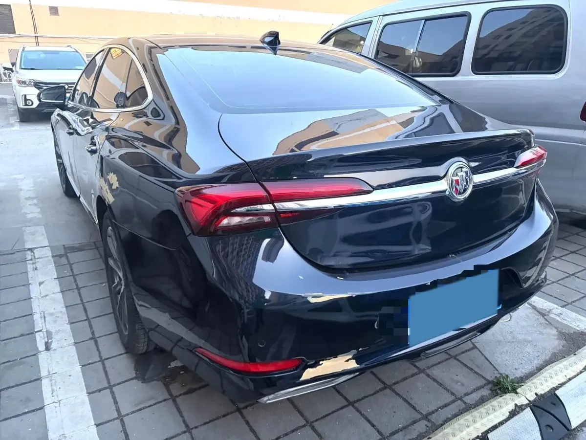 2021 Buick Larcosse 2.0T 237HP L4 9AT,autocango,china used car exporter,china ev exporter,chinese used car exporter,chinese used ev exporter