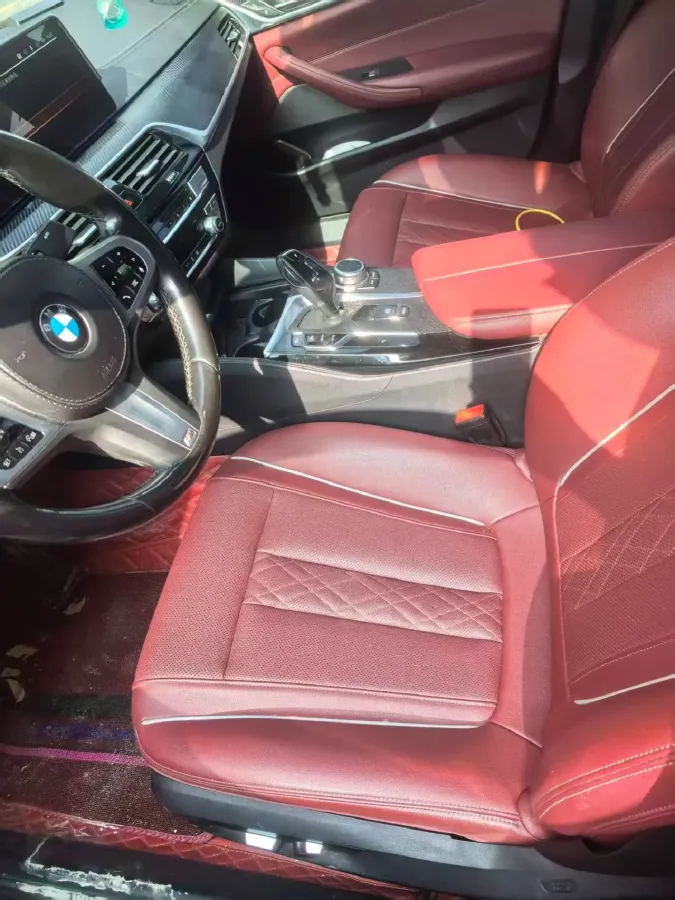 2022 BMW 5 Series 2.0T 184HP L4 8AT,autocango,china used car exporter,china ev exporter,chinese used car exporter,chinese used ev exporter