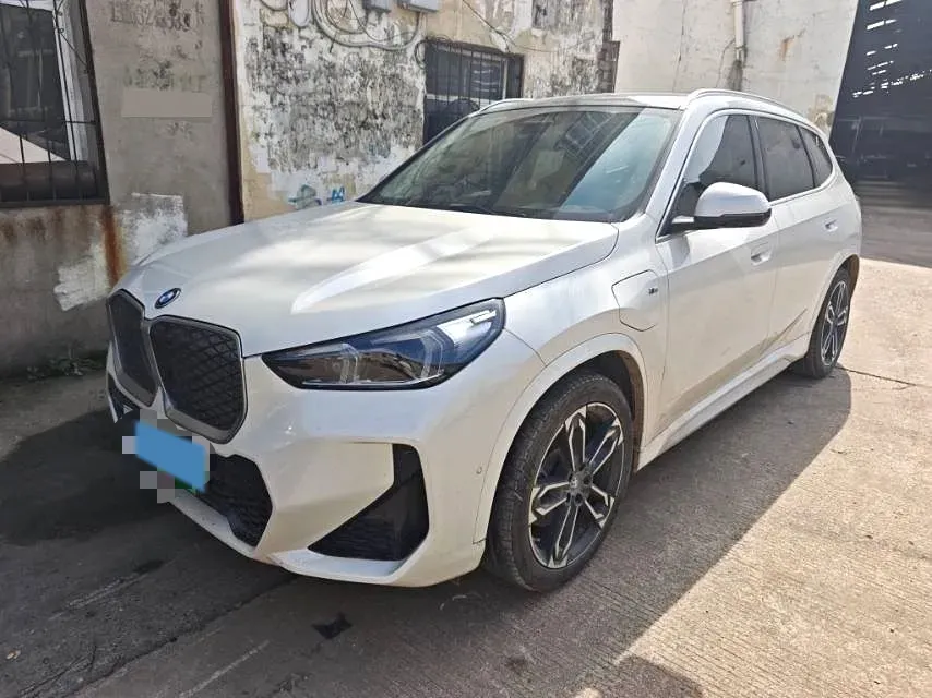 2023 BMW iX1 BEV 66.45KWH,autocango,china used car exporter,china ev exporter,chinese used car exporter,chinese used ev exporter