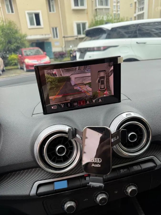 2022 Audi Q2L 1.4T 150HP L4 7DCT,autocango,china used car exporter,china ev exporter,chinese used car exporter,chinese used ev exporter