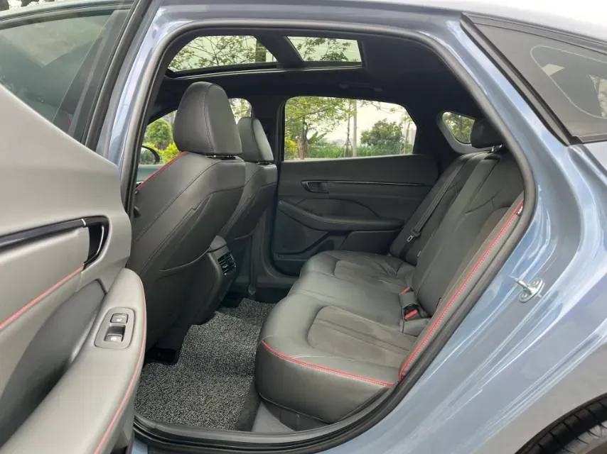 2024 Hyundai Sonata 2.0T 250HP L4 8AT,autocango,china used car exporter,china ev exporter,chinese used car exporter,chinese used ev exporter