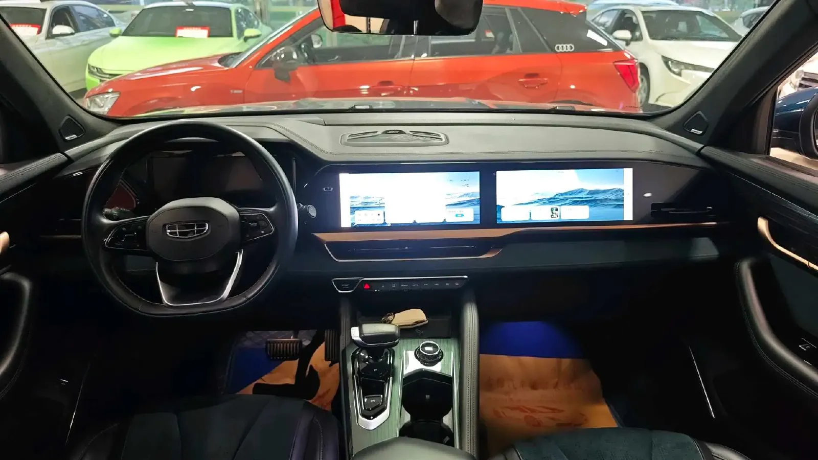 2021 Geely Monjaro 2.0T 218HP L4 7DCT,autocango,china used car exporter,china ev exporter,chinese used car exporter,chinese used ev exporter