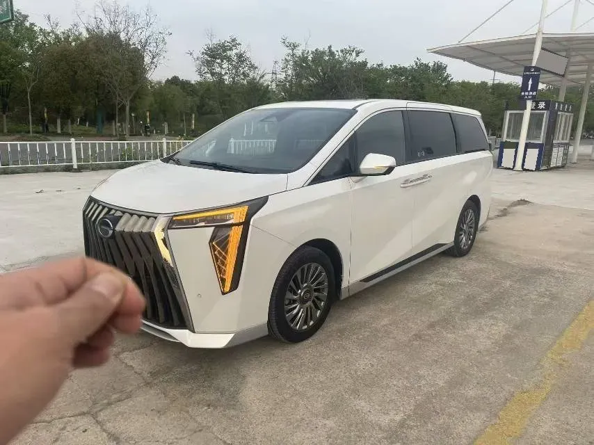 2023 GAC Trumpchi M8 2.0T 252HP L4 8AT,autocango,china used car exporter,china ev exporter,chinese used car exporter,chinese used ev exporter