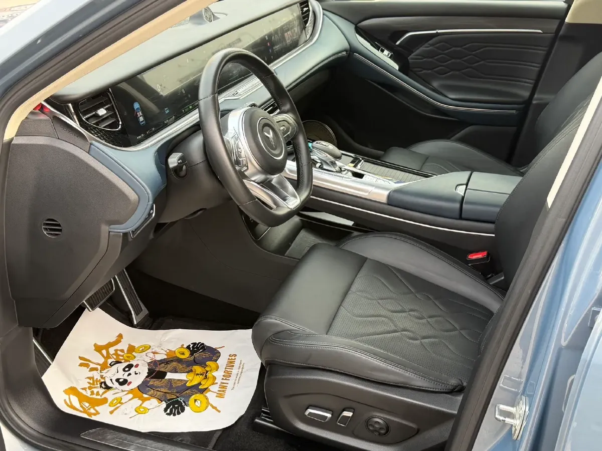 2022 Voyah FREE Range Extended 109HP REEV 33KWH,autocango,china used car exporter,china ev exporter,chinese used car exporter,chinese used ev exporter