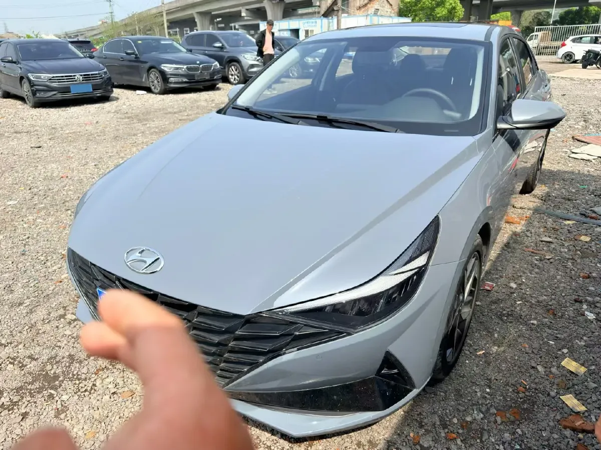 2021 Hyundai Elantra 1.5L 115HP L4 CVT,autocango,china used car exporter,china ev exporter,chinese used car exporter,chinese used ev exporter